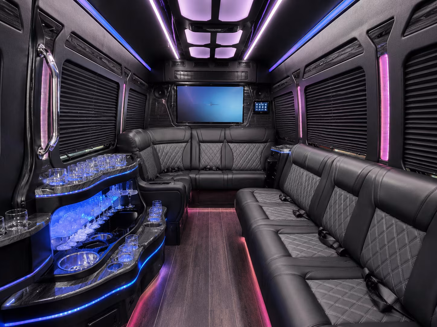 use one bus to connect your group across palm beach county all day