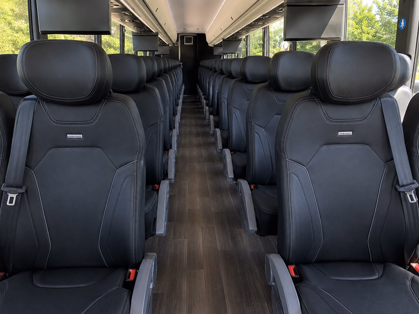 wine tasting on atlantic avenue in delray beach let a bus handle the drive