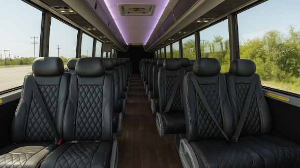 lake worth beach 28 passenger minibus rental
