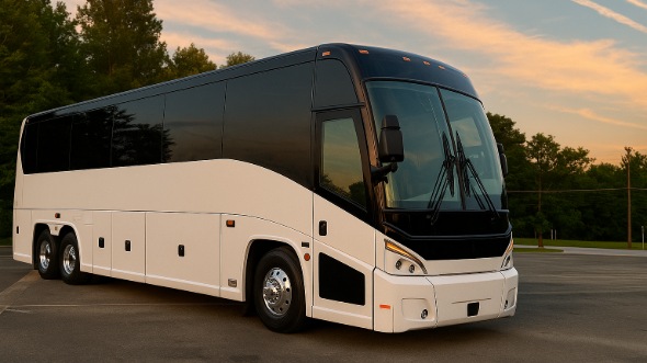 palm beach gardens bus rentals for travel agents